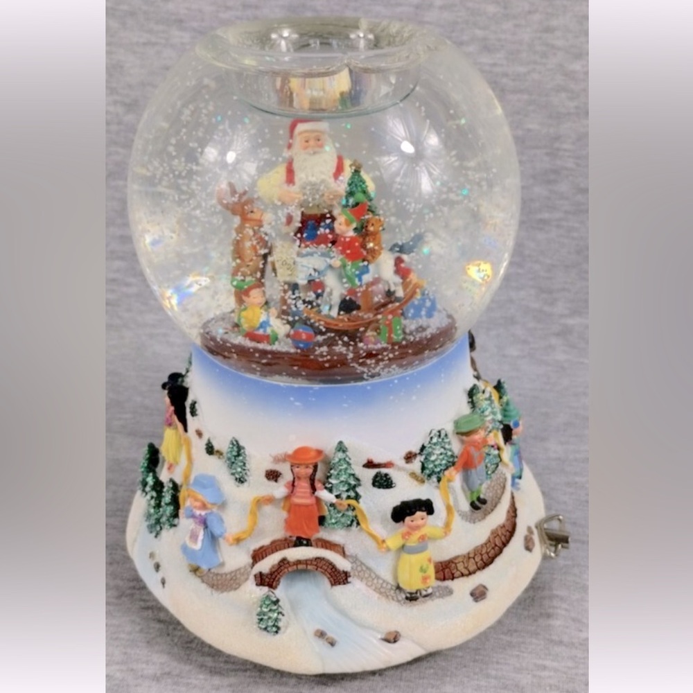 Partylite Santa at his Shop Christmas Musical Snow Globe & Tea Light Holder 2004